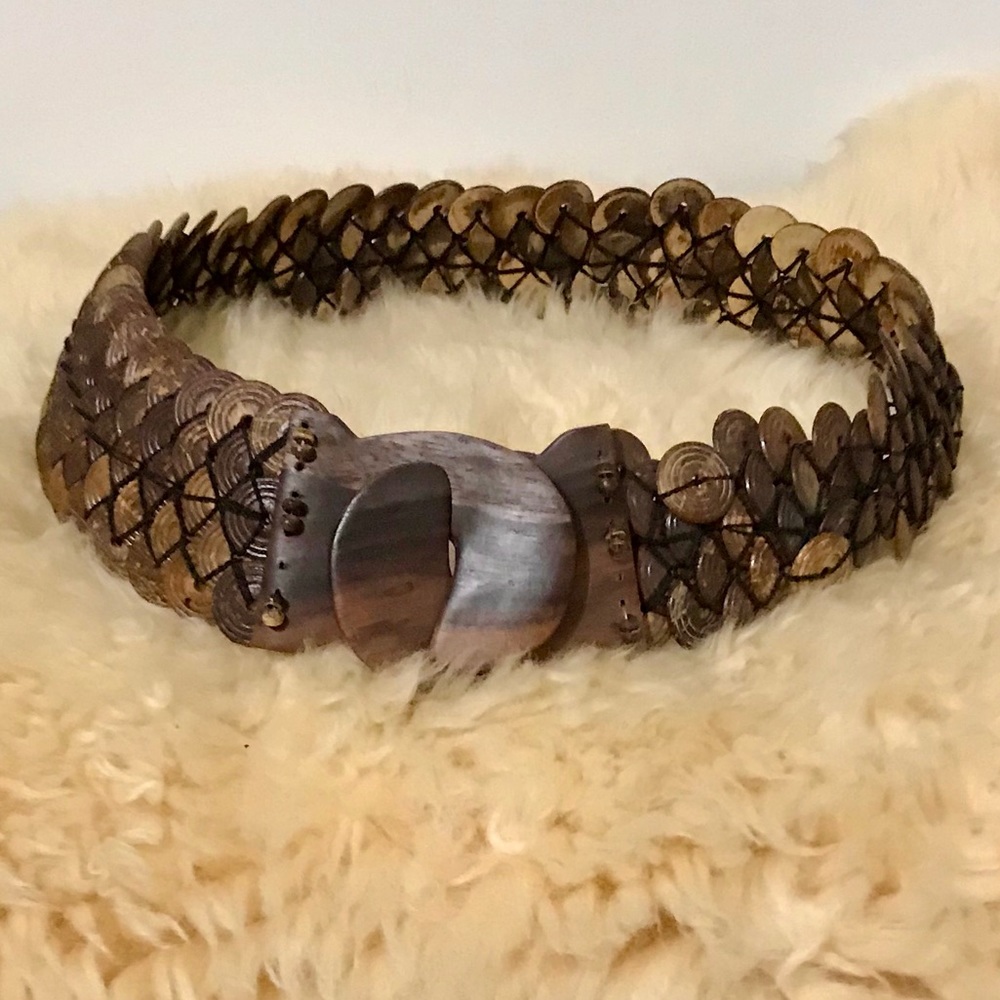 (4 for $20) Wood stretch and hook belt boho style
